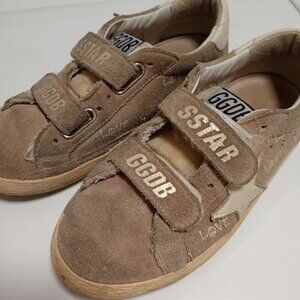 Golden goose distressed suede girls sneaker
